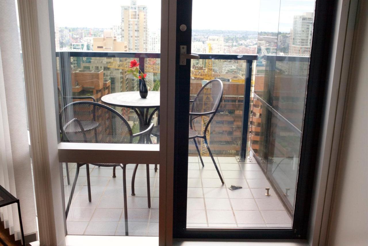 Your Alternative To A Five Star Hotel - Premium Location Vancouver Kültér fotó