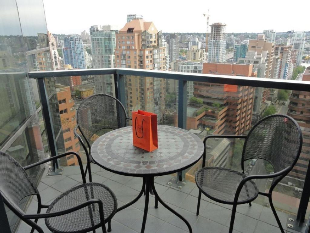 Your Alternative To A Five Star Hotel - Premium Location Vancouver Kültér fotó